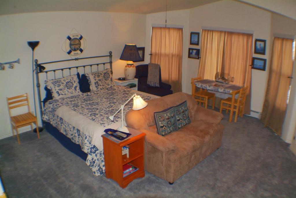 Castle Creek Bed And Breakfast Grand Junction Exterior foto